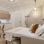 アパート Luxury - Design & Relax By Host Hero