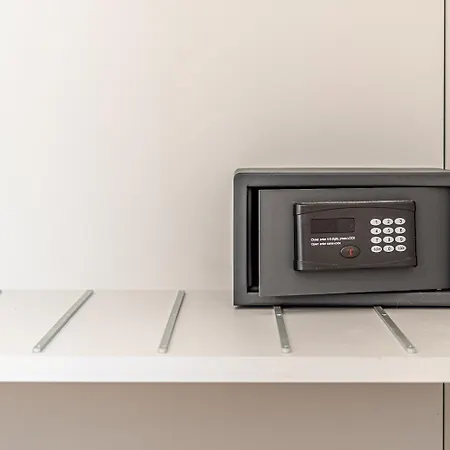 Infinity - Design & Relax By Host Hero