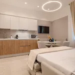 Luxury - Design & Relax By Host Hero