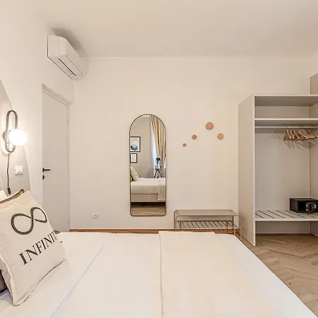 Infinity - Design & Relax By Host Hero Apartment